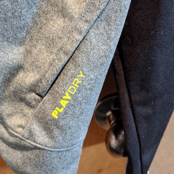 Detroit Redwings hockey hoodie (XL) - Picture 3 of 8